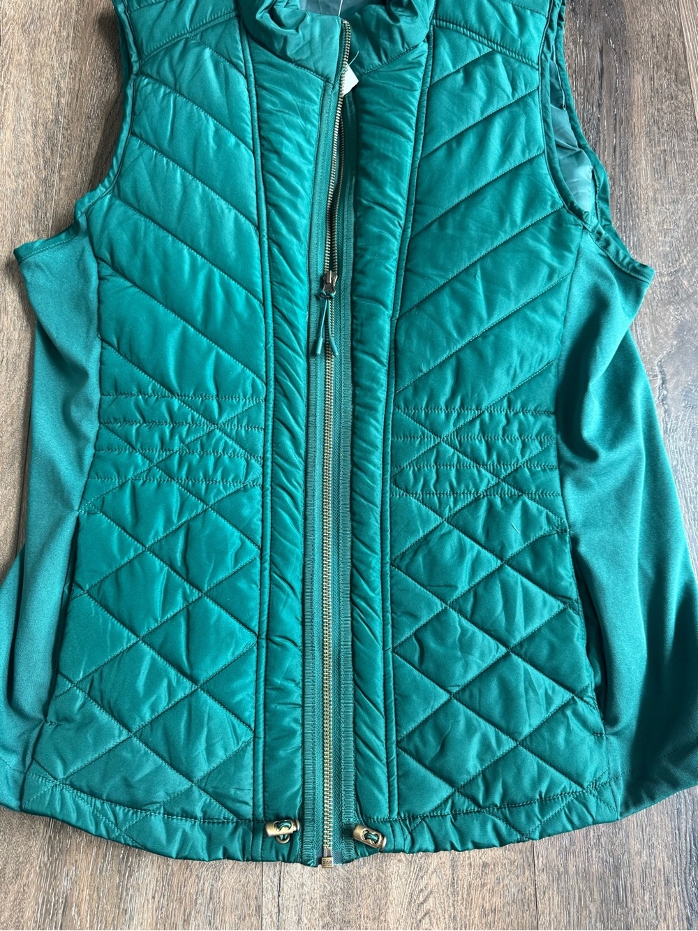 Maurices Quilted Sleeveless Vest in Green Women’s Size Large - Picture 2 of 6